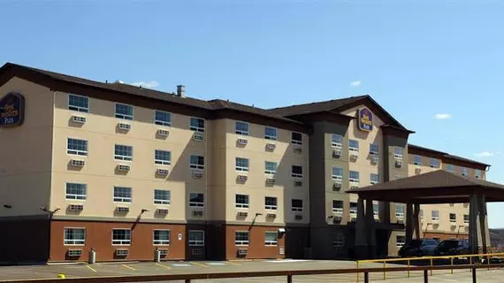 Best Western Plus Peace River Hotel & Suites | Alberta - Peace River (ve civarı) - Peace River