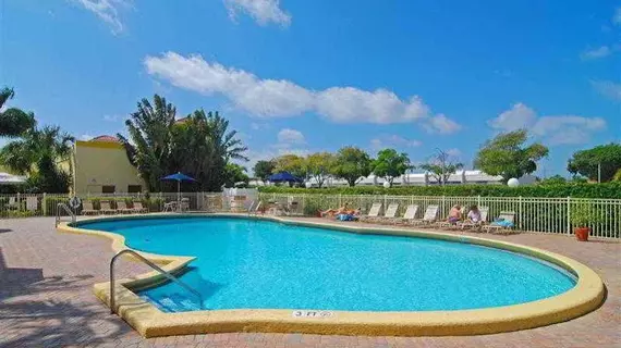 Best Western Plus University Inn | Florida - Palm Beach - Batı Palm Beach (ve civarı) - Boca Raton