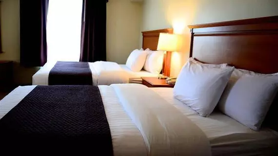 Days Inn & Suites Collingwood | Ontario - Barrie - Orillia (ve civarı) - Collingwood