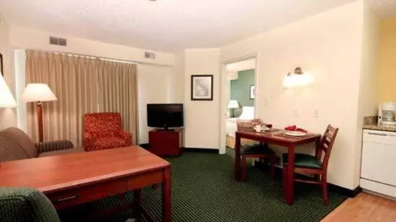 Residence Inn Houston Intercontinental Airport at Greenspoint | Teksas - Houston (ve civarı) - Houston - Greater Greenspoint