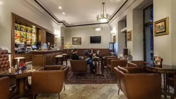 Capitol Hotel | Bükreş (ve civarı) - Bükreş   Kent Merkezi