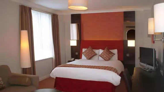 The Dragon Hotel | Galler - Powys - Swansea - Castle