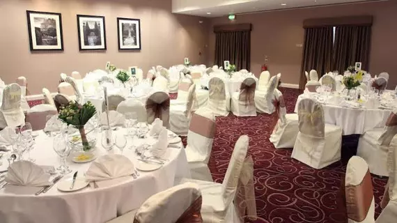 Eastwood Hall | Nottinghamshire (kontluk) - Nottingham - Brinsley