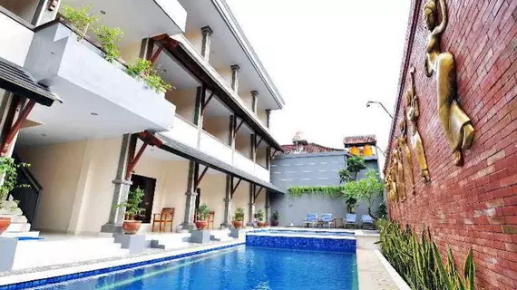 Jesen's Inn II | Bali - Kuta - Kartika Plaza