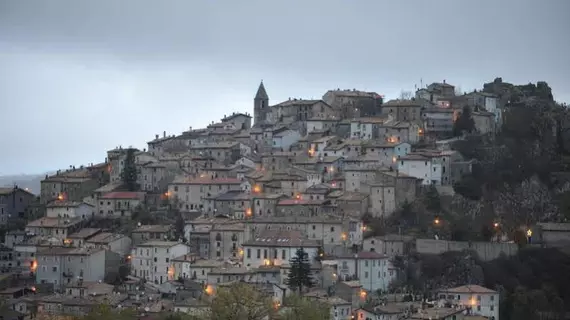 Robur Marsorum | Abruzzo - L'Aquila (il) - Rocca di Mezzo