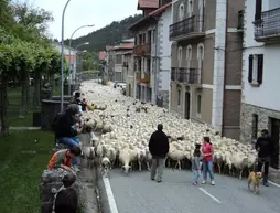 Hotel Apartamentos Isaba | Navarra - Isaba