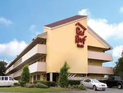 Red Roof Inn Baton Rouge | Louisiana - Baton Rouge (ve civarı) - Baton Rouge - Sherwood Ormanı