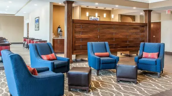 COMFORT SUITES RENSSELAER | Indiana - Rensselaer