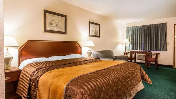 Econo Lodge Everett | Washington - Everett (ve civarı) - Everett - Murphys Corner