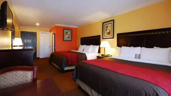 Comfort Inn and Suites | Kaliforniya - Los Angeles County - Bell Gardens