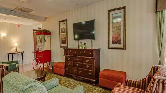 Comfort Inn Staunton | Virginia - Staunton (ve civarı) - Staunton