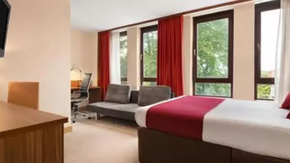 Ramada Hounslow - Heathrow East | Londra (ve civarı) - Hounslow