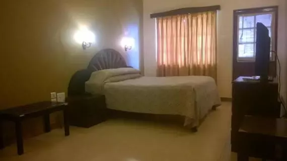 Resort Marinha Dourada | Goa - Kuzey Goa - Arpora