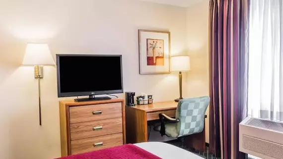 Quality Inn & Suites Golden | Kolorado - Denver (ve civarı) - Golden