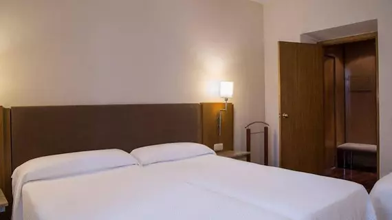 Hotel Inglaterra | Andalucia - Granada (il) - Granada - Granada City Center