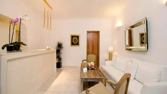 Gold Suites | Ege Adaları - Santorini