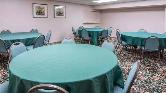 Economy Inn and Suites | Louisiana - Bossier Parish - Shreveport (ve civarı) - Shreveport