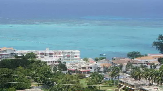 Grandiosa Hotel | Saint James - Montego Körfezi (ve civarı) - Montego Bay