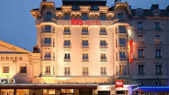 ibis Lyon Centre Perrache | Auvergne-Rhone-Alpes - Rhone (bölge) - Lyon (ve çevresi) - Lyon - Perrache