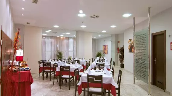 Hotel Castro Real | Asturias - Oviedo (ve civarı) - Oviedo - La Corredoria y Ventanielles