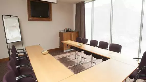 Jurys Inn Aberdeen City Centre | İskoçya - Aberdeenshire (kontluk) - Aberdeen (ve civarı) - Aberdeen - Central Aberdeen