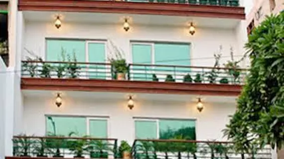 Hotel Forest Green | Batı Delhi - Ulusal Eyalet Başkenti Delhi - Delhi (ve civarı) - Yeni Delhi