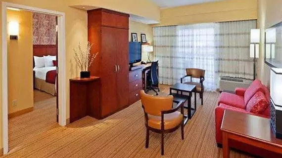 Courtyard by Marriott Tulsa Woodland Hills | Oklahoma - Tulsa (ve civarı) - Tulsa - South Tulsa