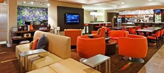 Courtyard by Marriott San Antonio Airport/North Star Mall | Teksas - San Antonio (ve civarı) - San Antonio - Kuzey San Antonio - SAT Havalimanı