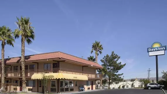 Days Inn Barstow | Kaliforniya - San Bernardino County - Victorville (ve civarı) - Barstow