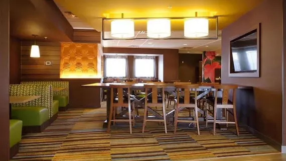 Fairfield Inn & Suites Lethbridge | Alberta - Lethbridge (ve civarı) - Lethbridge