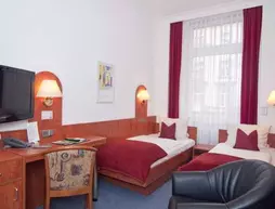 Hotel West an der Bockenheimer Warte | Hessen - Frankfurt (ve civarı) - Frankfurt