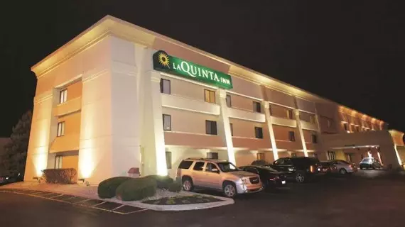 La Quinta Inn Indianapolis Airport Executive Drive | Indiana - Indianapolis (ve civarı) - Indianapolis