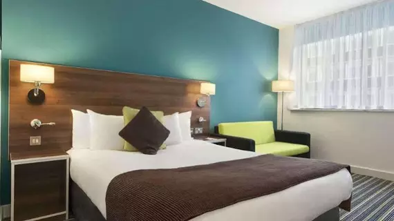 Days Inn Liverpool | Merseyside (ilçe) - Liverpool (ve civarı) - Liverpool - Liverpool Kent Merkezi