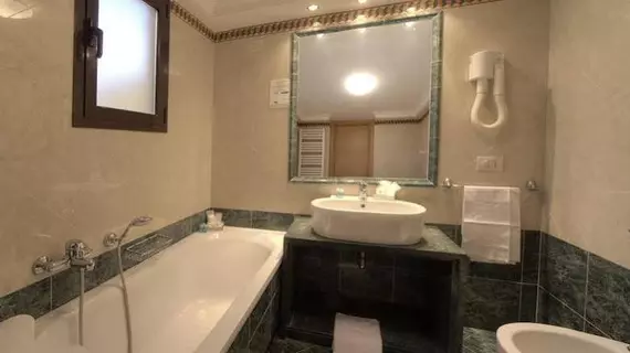 Hotel Galileo | Lazio - Roma (ve civarı) - Roma Kent Merkezi - Rione XVIII Castro Pretorio