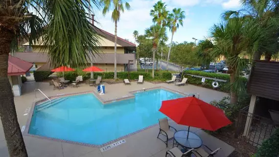 Midpointe Hotel by Rosen Hotels & Resorts | Florida - Orlando (ve civarı) - International Drive