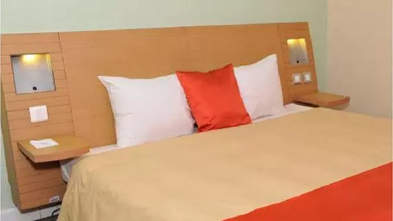 Golden Tulip Festac Lagos | Lagos (ve civarı) - Lagos