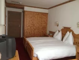 Hotel Schweizerhof Pontresina | Maloja District - Graubuenden - Pontresina