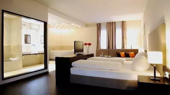 Friendly Cityhotel Oktopus | Kuzey Ren-Westfalia - Bonn (ve civarı) - Siegburg