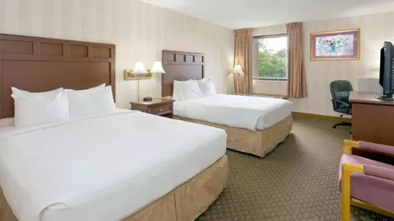 Days Inn & Suites Northwest Indianapolis | Indiana - Indianapolis (ve civarı) - Indianapolis