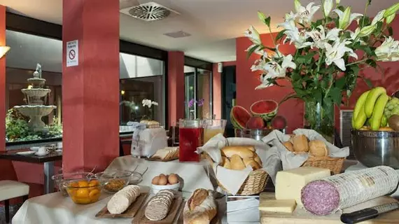 Hotel Comtur | Lombardy - Milano (ve civarı) - Binasco