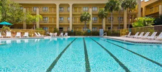 La Quinta Inn & Suites by Wyndham Ft. Myers-Sanibel Gateway | Florida - Fort Myers (ve civarı) - Fort Myers