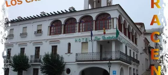 Hotel Los Castaños | Andalucia - Huelva (vilayet) - Sierra de Aracena - Aracena