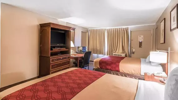 Rodeway Inn and Suites | Washington - Yakima