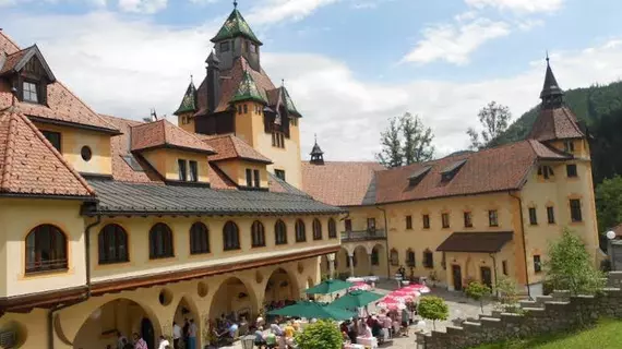 Hotel Schloss Kassegg | Styria - Sankt Gallen