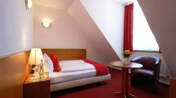 Hotel Lindenufer | Berlin (ve civarı) - Spandau