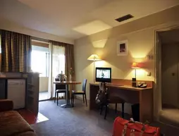 Mercure Toulouse Golf De Seilh | Occitanie - Haute-Garonne - Toulouse (ve civarı) - Seilh