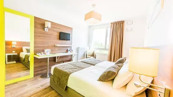 Comfort Suites Universités Grenoble Est | Auvergne-Rhone-Alpes - Isere - Saint-Martin-d'Heres