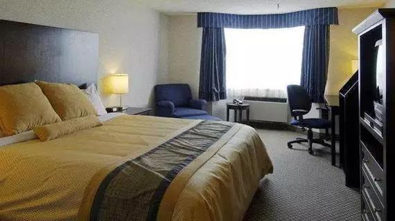 Best Western Plus Milton | Ontario - Milton