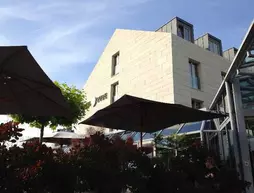 Hotel Gude | Hessen - Kassel - Niederzwehren