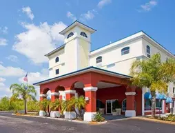 Quality Inn Wesley Chapel | Florida - Tampa (ve civarı) - Wesley Chapel